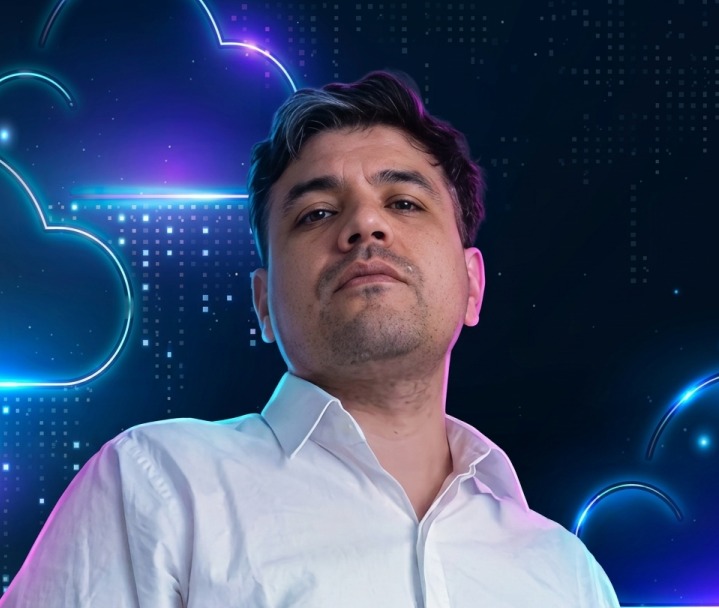 Job Villanueva (Jovix)